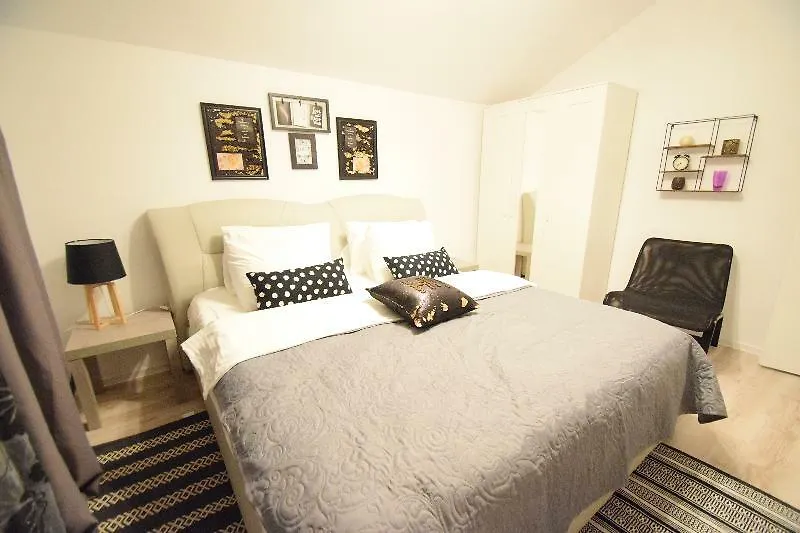*** Hotel Villagrey Residence Tunari  Romania